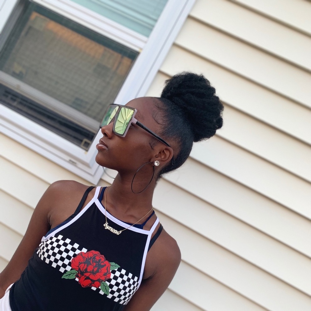 Meet your Posher, Symone